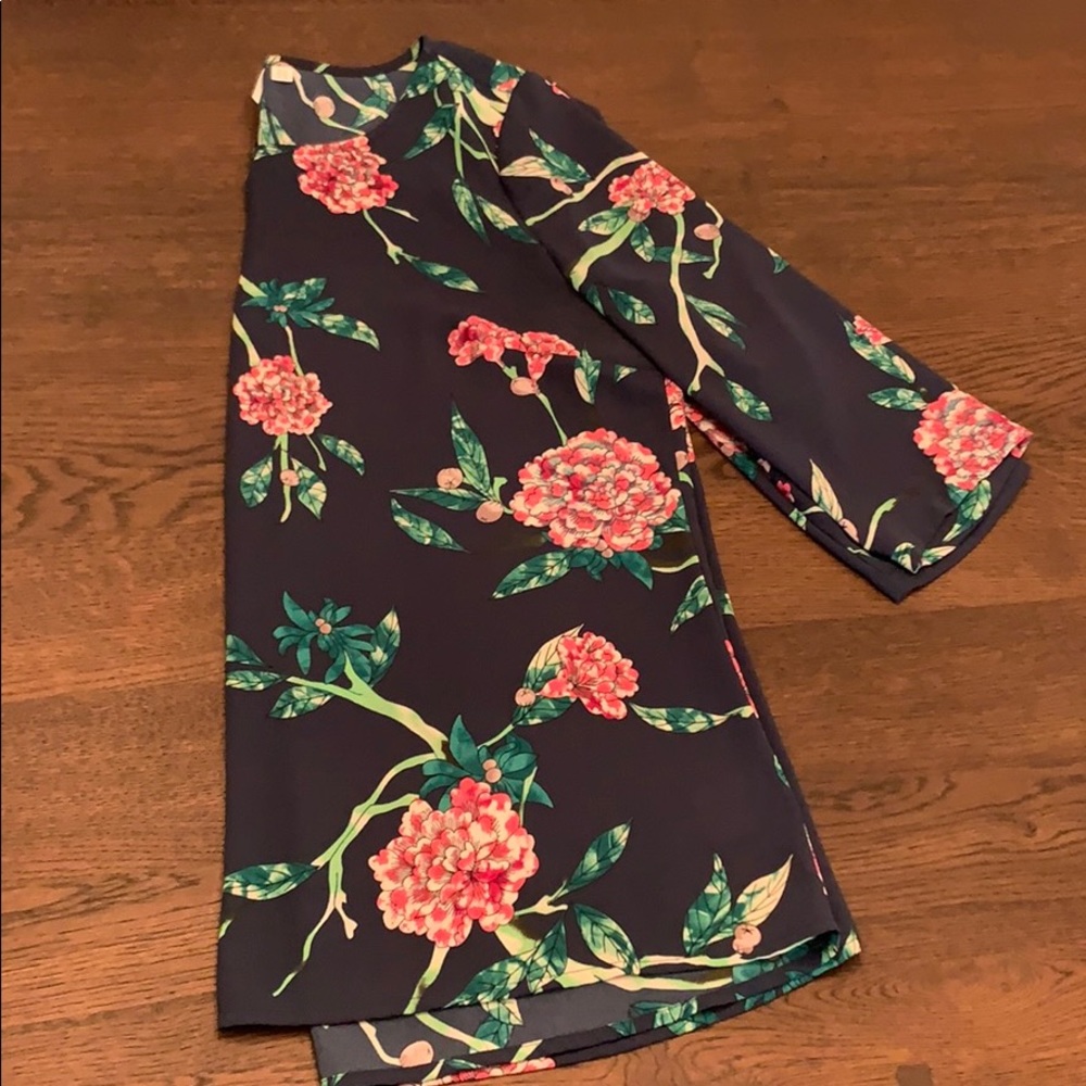 Anthro 3/4 sleeve blouse - Picture 3 of 6